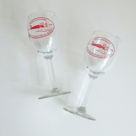 Vintage Aviation Wine Glasses Set of 2 - Picture 1 of 12